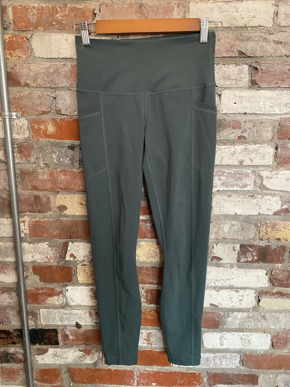 90 Degree by Reflex High Waist Side Pocket Leggings - Sage Muted Green - Size XS